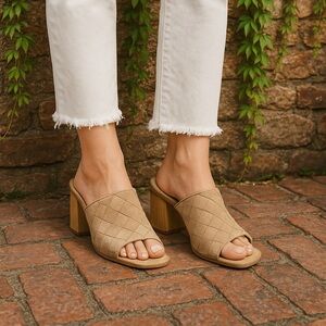 BETTYE BY BETTYE MULLER Chunky Block Heel Woven Tan Suede Mules, 9.5
